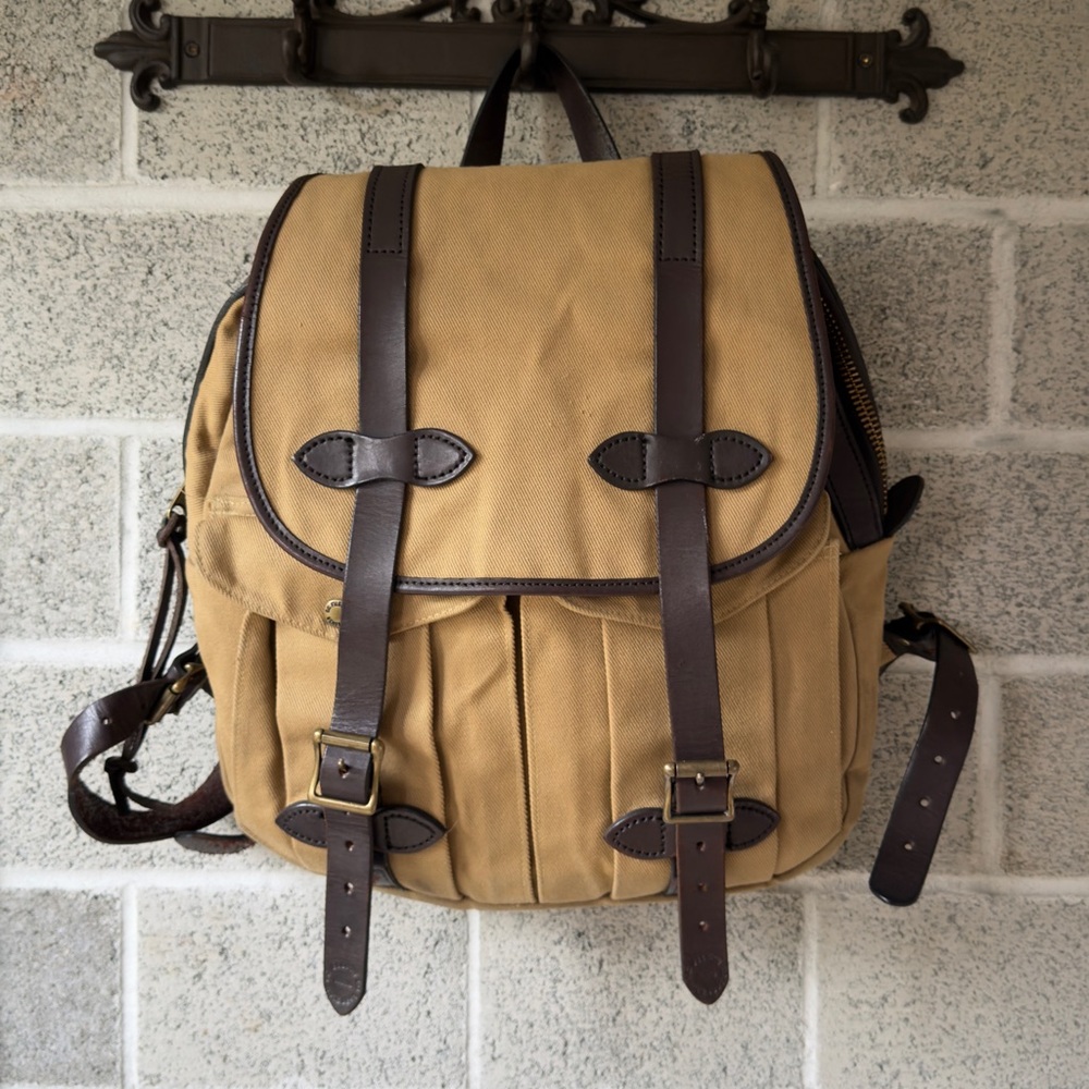 Filson Rugged Rucksack Backpack with Dark Brown Leather Straps
